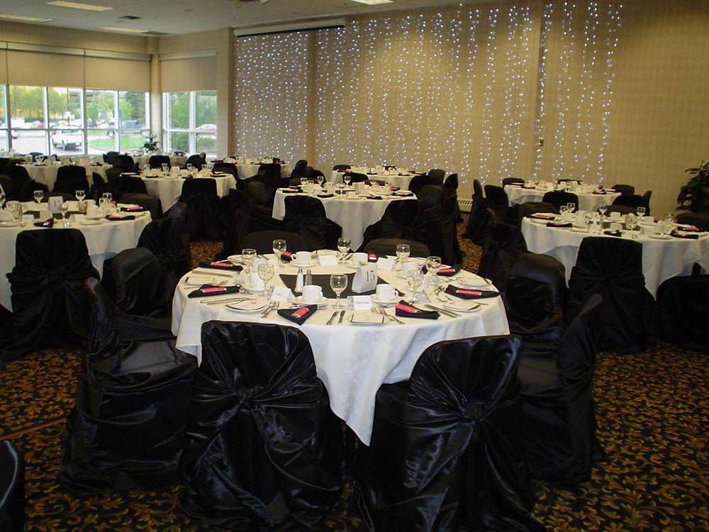 University Of Alberta - Hotel Edmonton Ngoại thất bức ảnh